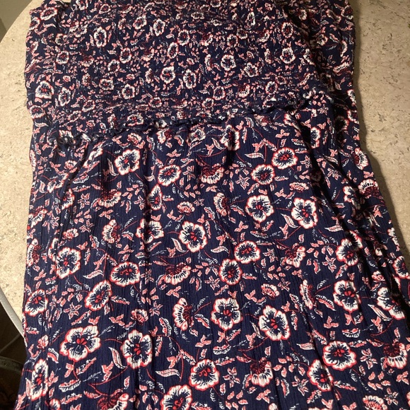 Angels brand floral jumpsuit - Picture 5 of 5